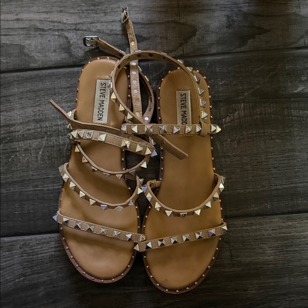 Steve Madden Brown Studded Sandals